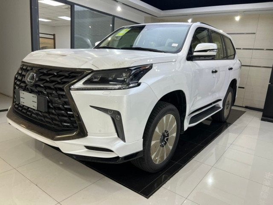 　　摄图：为本公司现车实拍图片（未经允许，切勿转载）