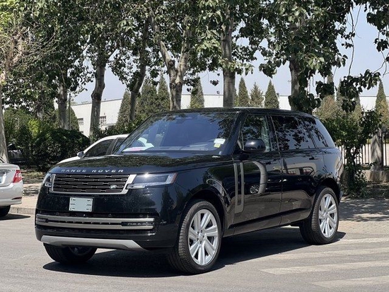 23款路虎揽胜七座美规天津港现车160起