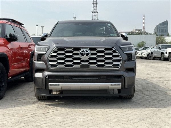 　　摄图：为本公司现车实拍图片（未经允许，切勿转载）