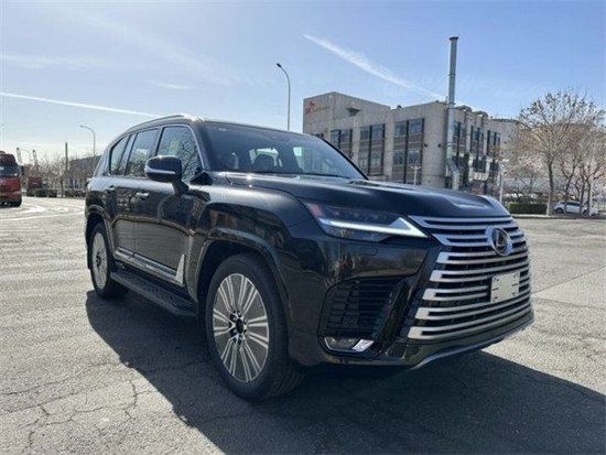 　　摄图：为本公司现车实拍图片（未经允许，切勿转载）