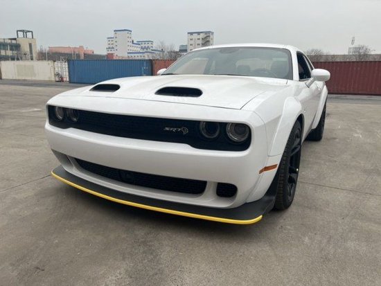 23款地狱猫宽体红眼优惠20万天津现车-新浪汽车