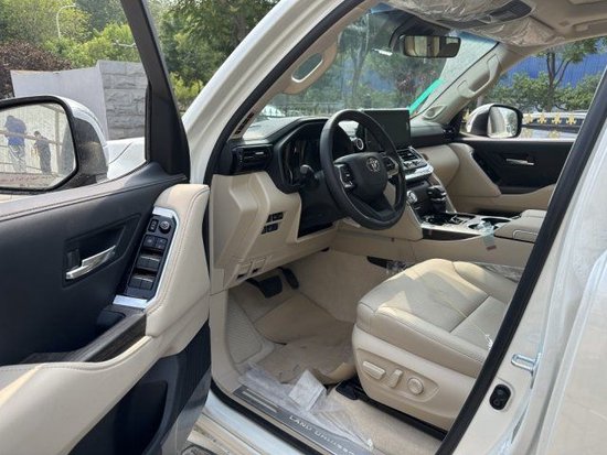 2022款酷路泽4000现车随时提全国上牌