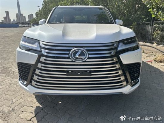 　　摄图：为本公司现车实拍图片（未经允许，切勿转载）