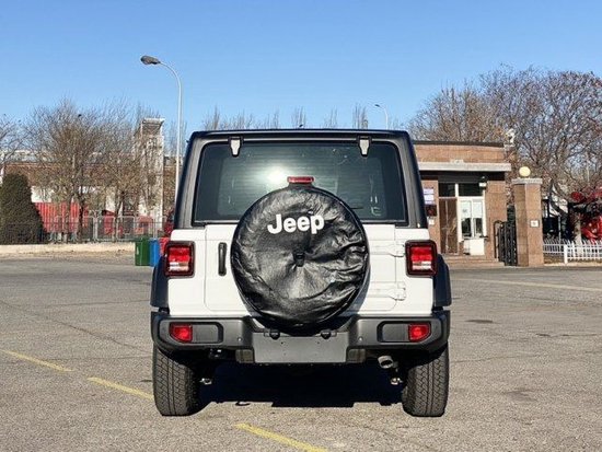 jeep牧马人2022款报价图片