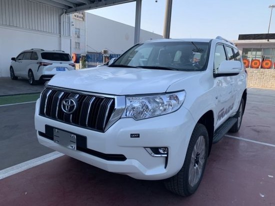 23款丰田霸道4000txl价格六十余万起售