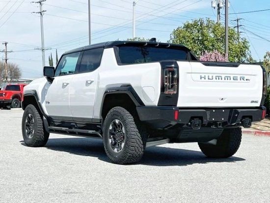 全新悍马ev电动皮卡预售没有报废年限