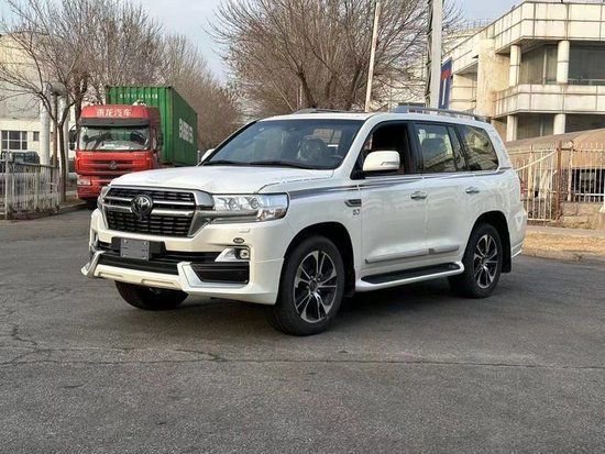 进口丰田酷路泽5700现车价格130万优惠