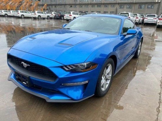 2023款福特野马小跑车265万现车包税