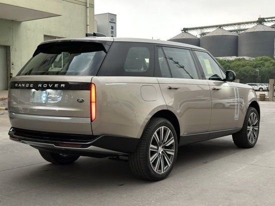 2024款路虎揽胜行政30t加长版特惠抢购