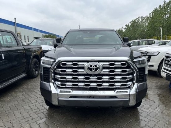 23款丰田坦途1794限量版35t强悍性能