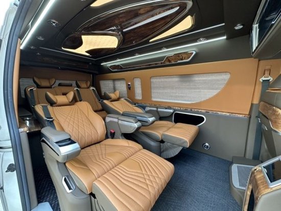 进口丰田海狮七座游艇皇冠版钜惠9万元