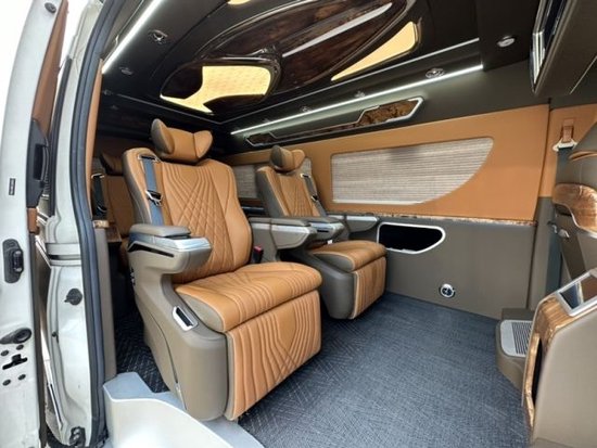 进口丰田海狮七座游艇皇冠版钜惠9万元