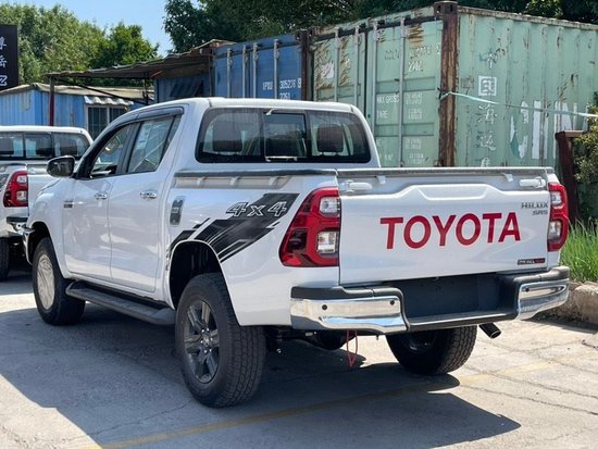 23款丰田海拉克斯sr5天津港9月售34万