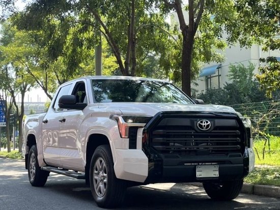 23款丰田坦途sr天津港现车报价手续齐