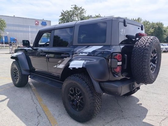 福特烈马猛禽版超大宽体终极越野利器