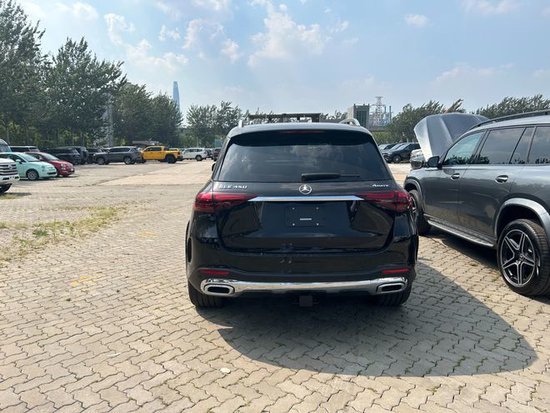 24款奔驰gle450最新现车特价分期提