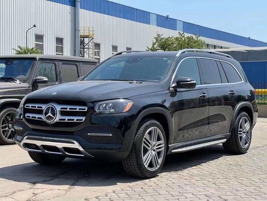 2023款奔驰gls450全新现车100万起出售