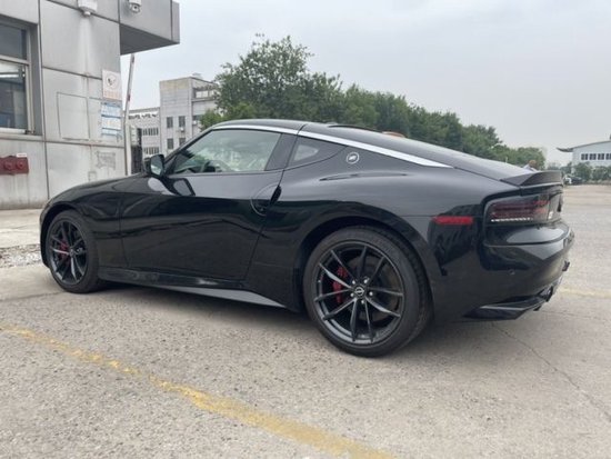 23款日产尼桑400z原装进口天津港现车