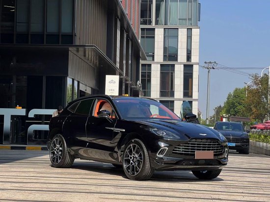 阿斯顿马丁dbx s6低调的超跑车售178万_天津汽车网_新浪汽车_新浪网
