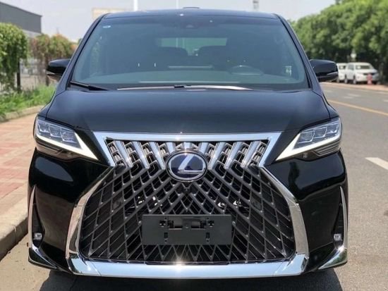 优惠促销>正文23款雷克萨斯ml300h全新的美学设计元素,流畅的线条彰显