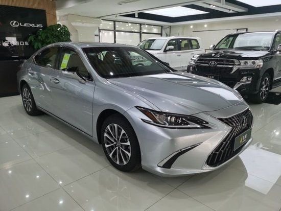 23款雷克萨斯es250首款四驱现车35万提