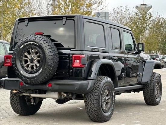 23款吉普牧马人罗宾汉392现车优惠40万-新浪汽车