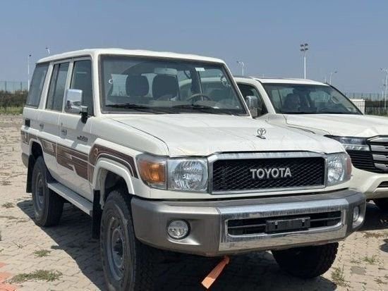 2023款丰田酷路泽lc76现车起售价格56万-新浪汽车