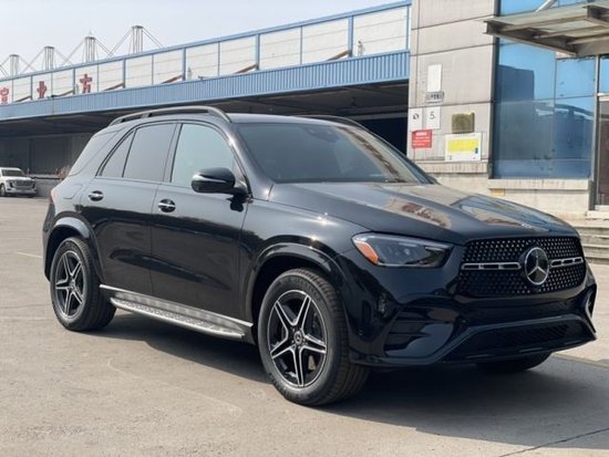 2024款奔驰gle450价格75万起颜色多选