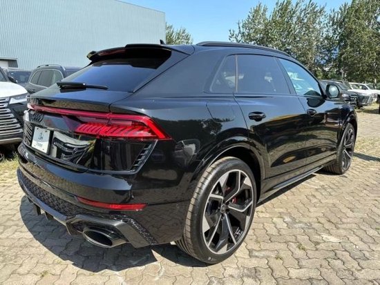 0t奥迪rsq8平行进口现车170来万-新浪汽车