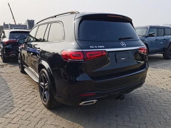 23款奔驰gls580价格40tv8强悍动力