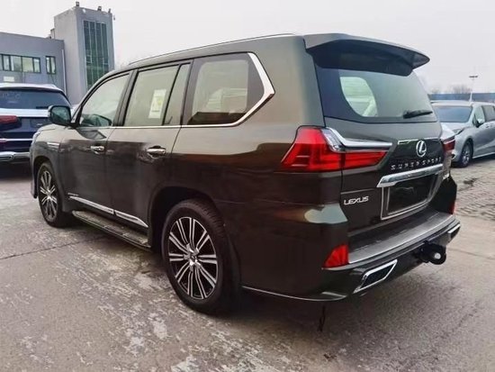 雷克萨斯lx570现车最新报价行情180万起