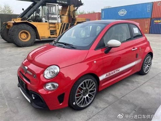 　　摄图：为本公司现车实拍图片（未经允许，切勿转载）