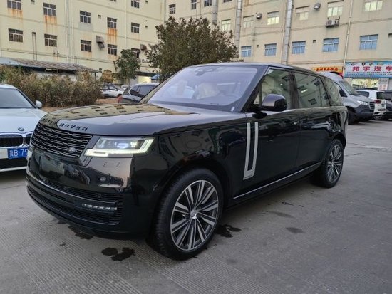 2024款路虎揽胜行政30t加长版优惠连连
