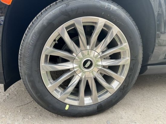 凯迪拉克凯雷德6.2L 价格冰点140万提车