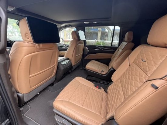 凯迪拉克凯雷德6.2L 价格冰点140万提车