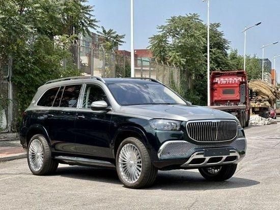 suv内还是非常的有地位和分量,奈何450和600的距离实在太大,迈巴赫的