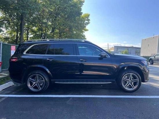 全新体验2024款奔驰gls450现车报价优惠