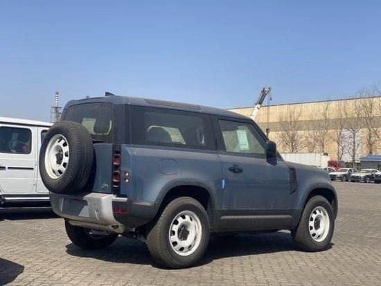 23款欧规路虎卫士20两门p30050多万起