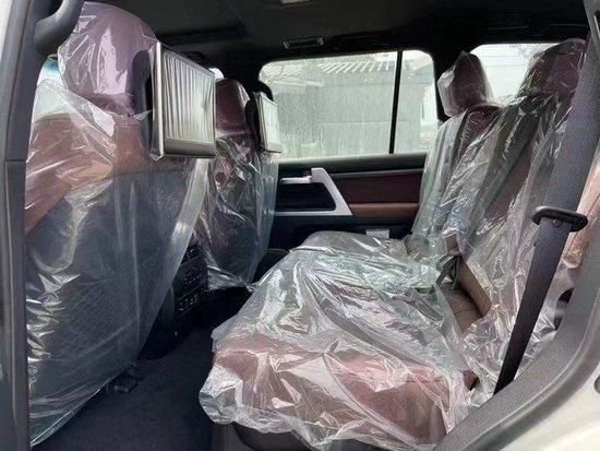 丰田v8自吸陆巡5700原车带kdss底牌