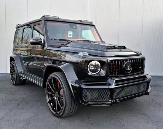 德国原厂巴博斯实拍天津港奔驰g700出售