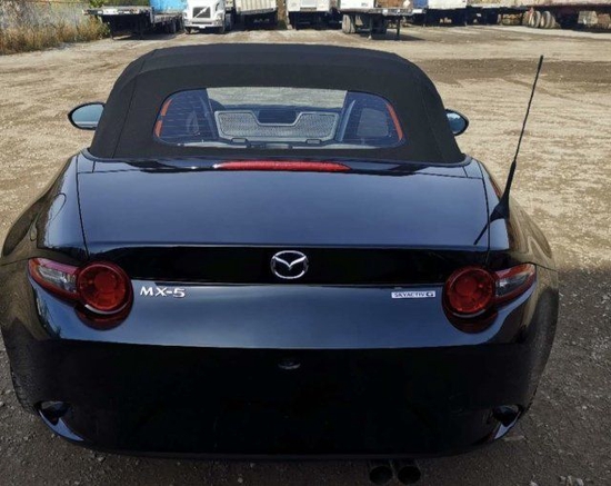 8,马自达三两厢参考价格是9681128万元1承袭mazda6的基调,mazda3顺着