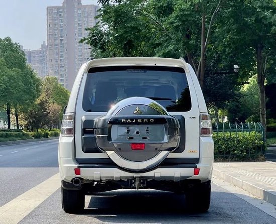 2023款三菱帕杰罗v93国六现车最新价格