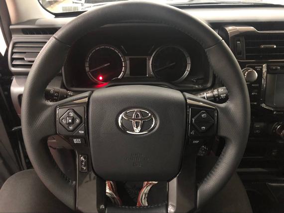 2019款丰田超霸大排量越野车性能解析