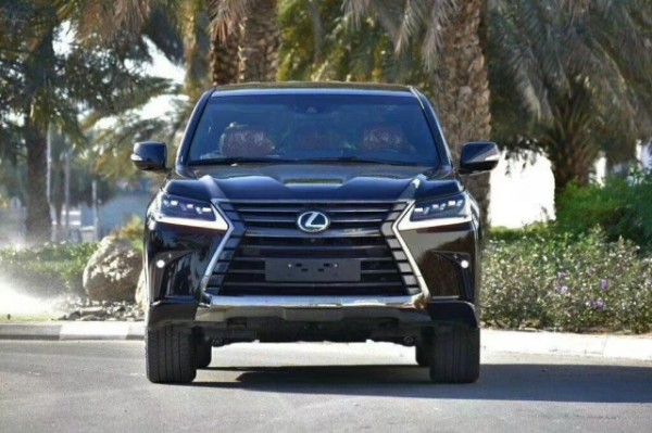 2019款柴油雷克萨斯lx450d现车优惠行情