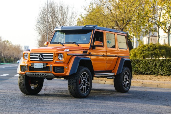 2018款奔驰g500 4x405越野界的领导者-新浪汽车