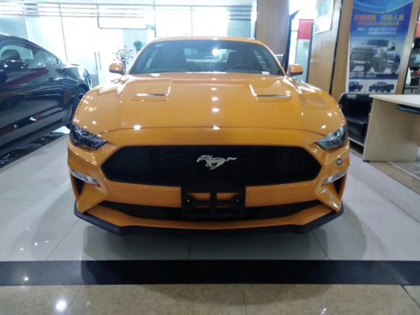 2019款福特野马现车到港 最低29万提车