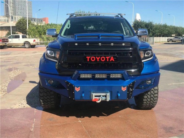 丰田坦途价格皮卡坦途改装车越野大玩具