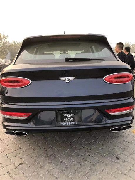 2021款宾利添越现车报价美规配置详情