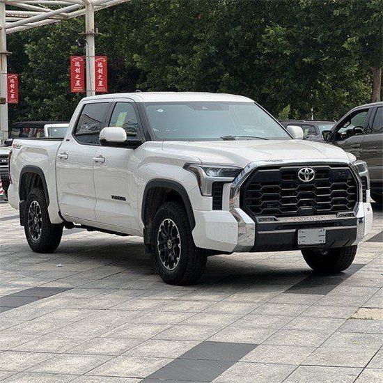 丰田坦途报价及图片