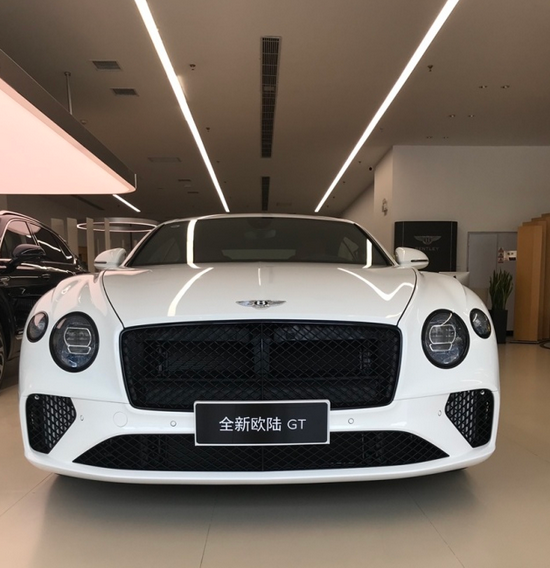 宾利欧陆gt2021款最新优惠价格奢华典雅